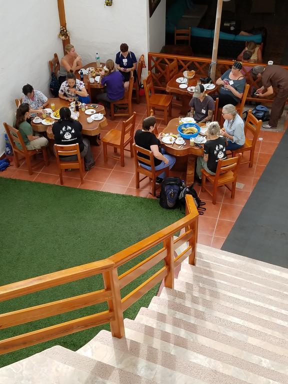 Hostal Espana Puerto Ayora  Eksteriør billede