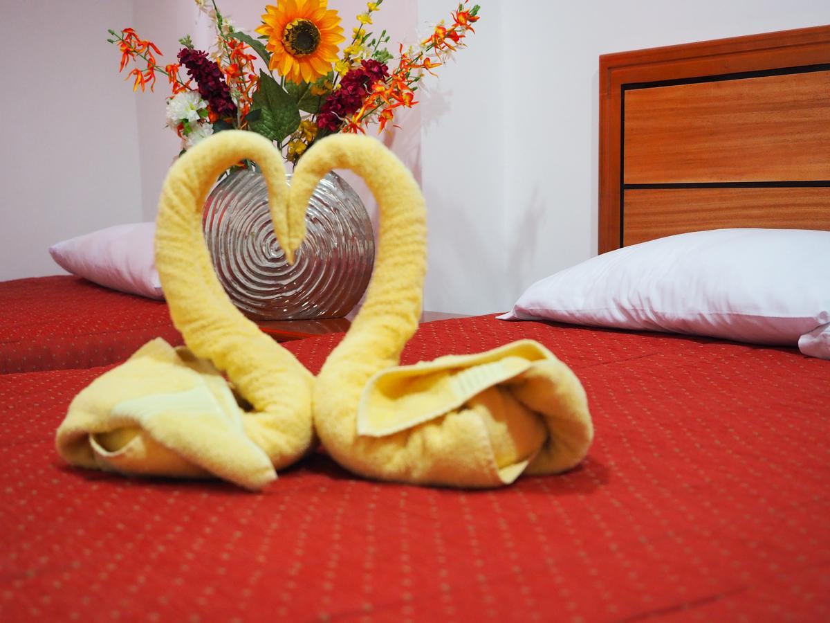 Hostal Espana Puerto Ayora  Eksteriør billede