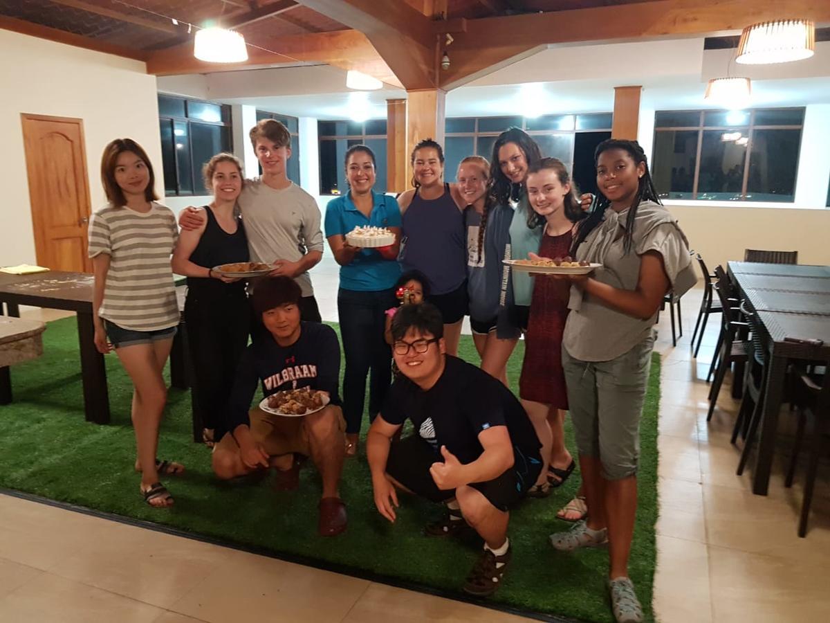 Hostal Espana Puerto Ayora  Eksteriør billede